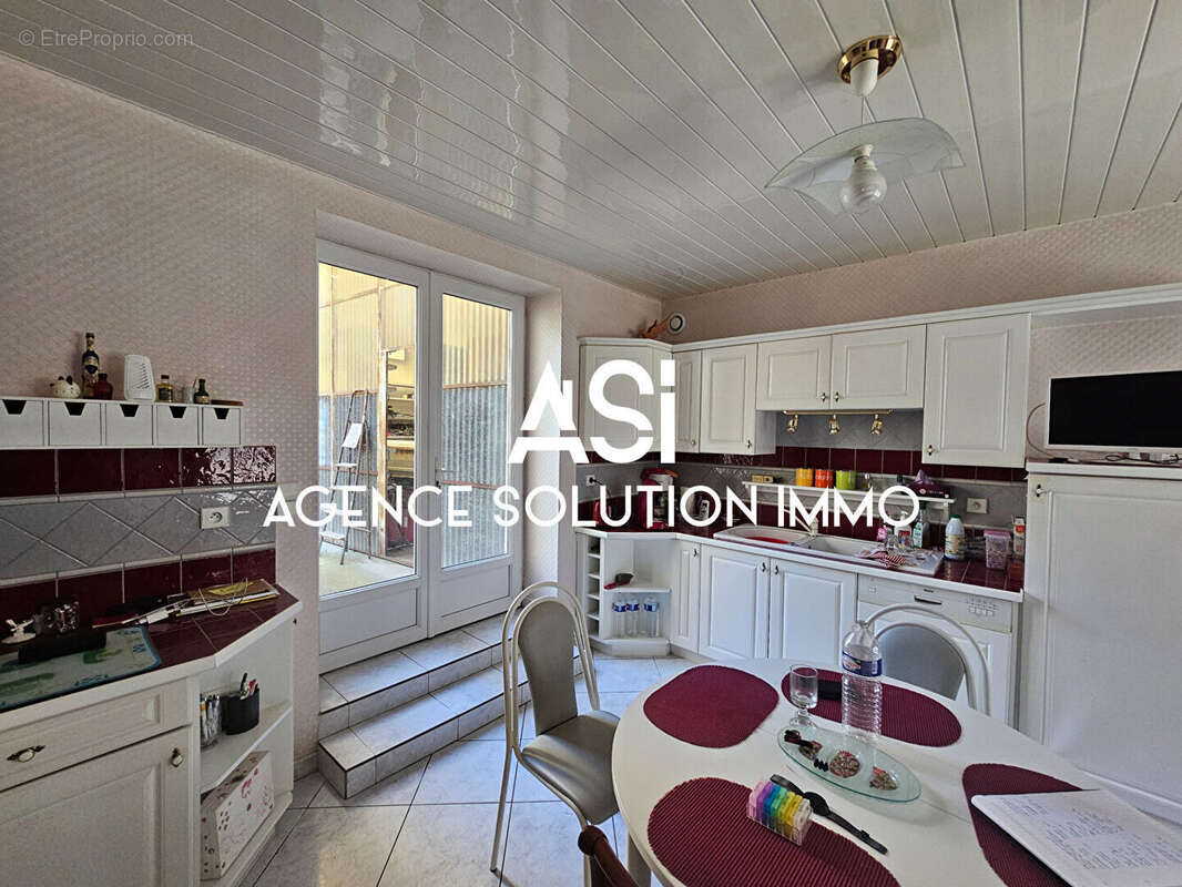 Maison avec dépendances idéales pour artisans - photo 4
