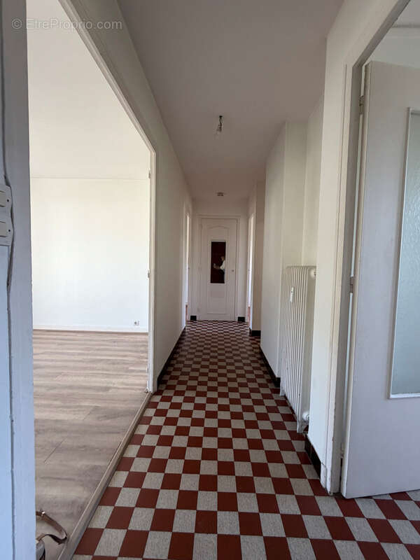 Appartement à GIERES
