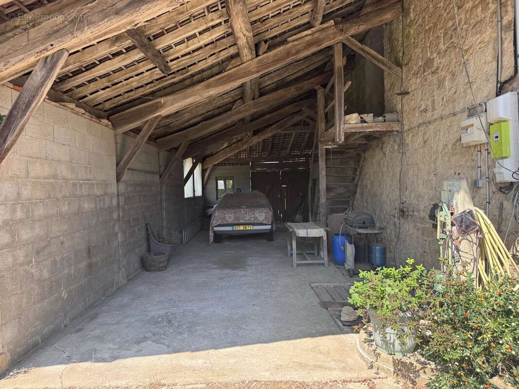 Ferme bressane de caractère sur près de 2,7 hectares – Un véritable havre de paix aux portes de Louhans - photo 8