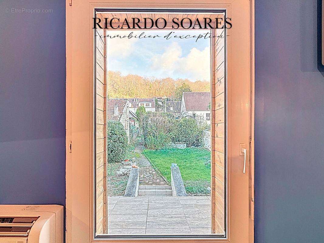 Maison à PONT-SAINTE-MAXENCE