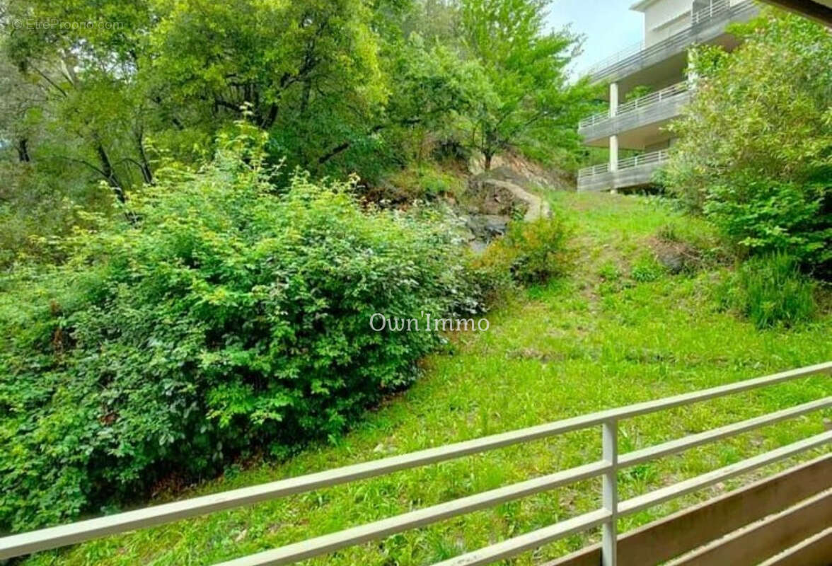 Appartement à CORTE