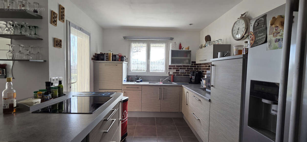 Maison à CORNAS