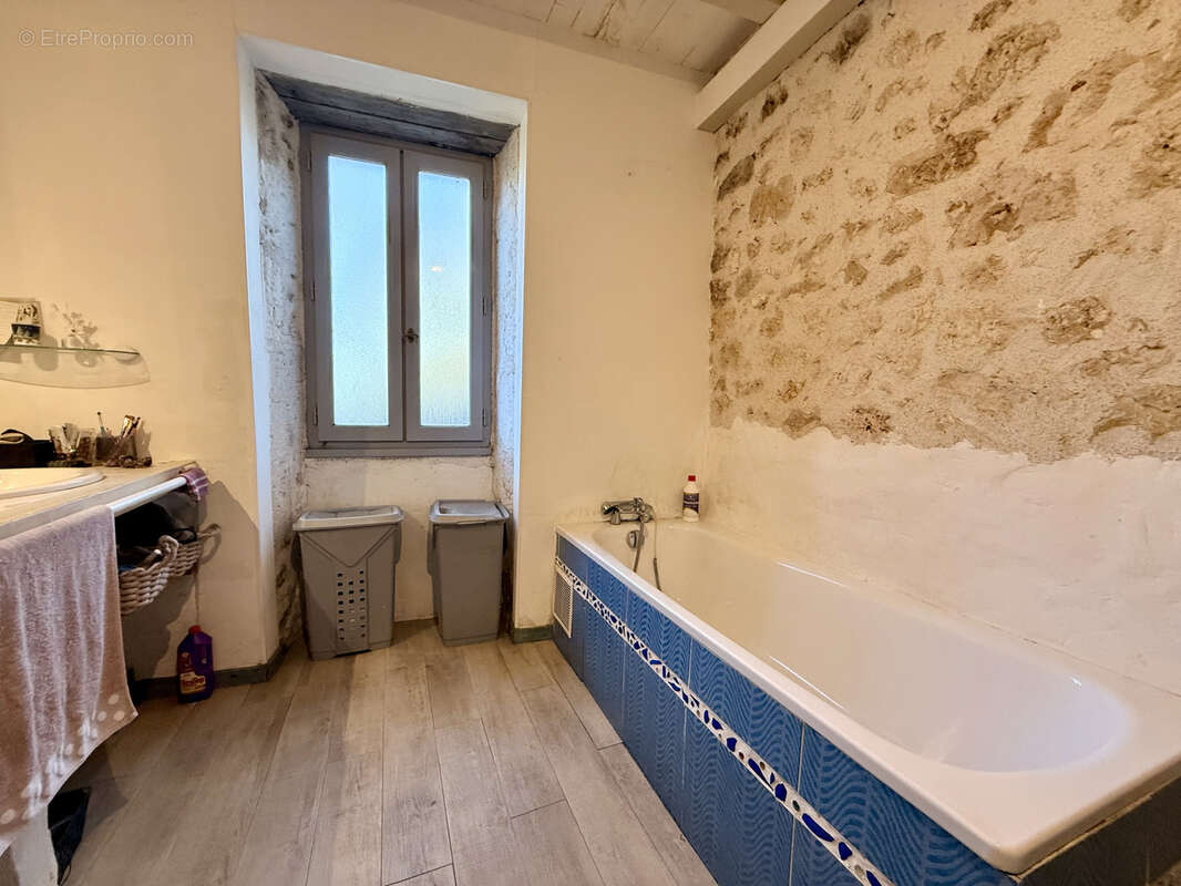 Maison à HAUTEFAGE-LA-TOUR