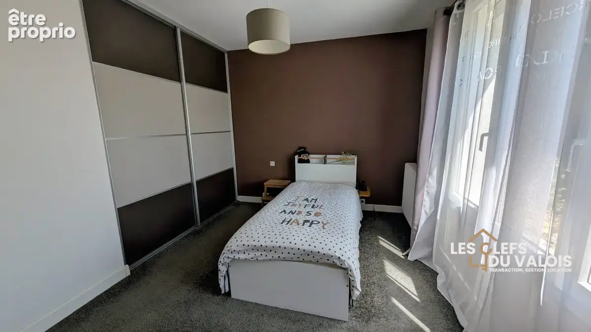 Maison 96 m² à Crepy-En-Valois  - photo 9