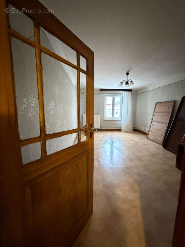 Maison à BUDING