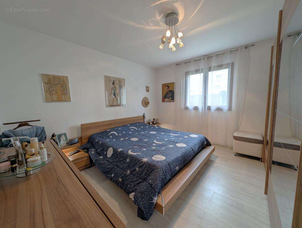 Maison à SAINT-MARTIN-LE-VINOUX