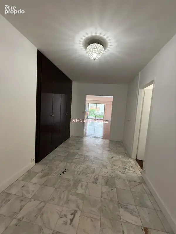 Appartement 120 m² à Versailles  - photo 4