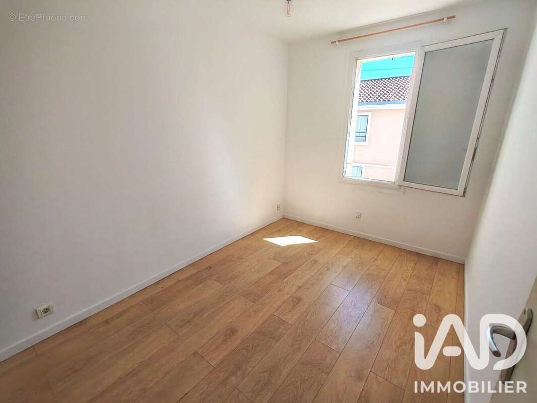 Maison 56 m² à Marseille-7e  - photo 7