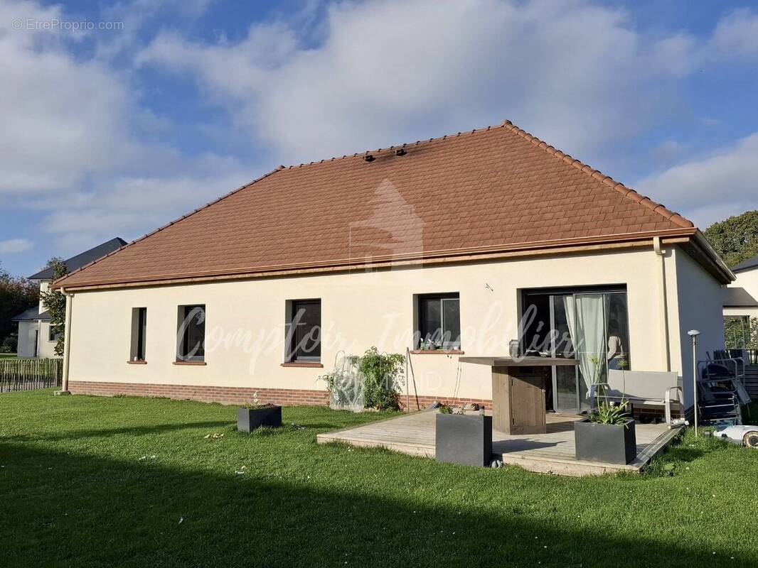 Maison à VARENGEVILLE-SUR-MER