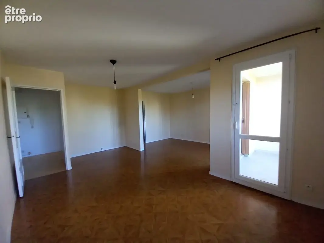 Appartement 5 pièces 99 m² à vendre à Toulouse (31300) - photo 4
