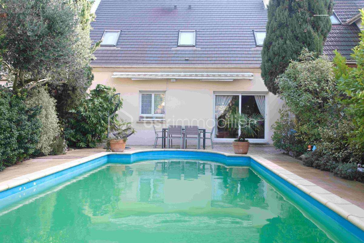 Maison à DEUIL-LA-BARRE