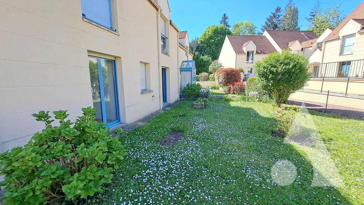 Appartement à SAINT-REMY-LES-CHEVREUSE