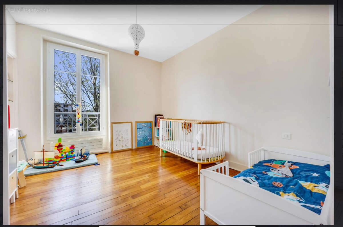 Appartement à LE VESINET