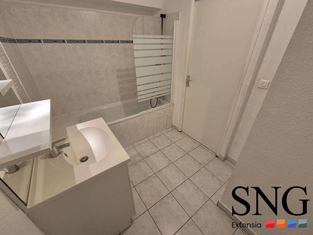 Appartement 70 m² à Yvetot  - photo 8