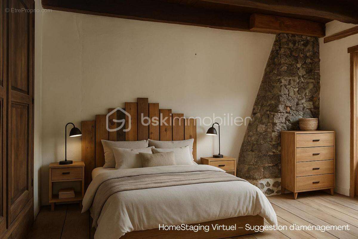 Maison à NEUVIC-ENTIER