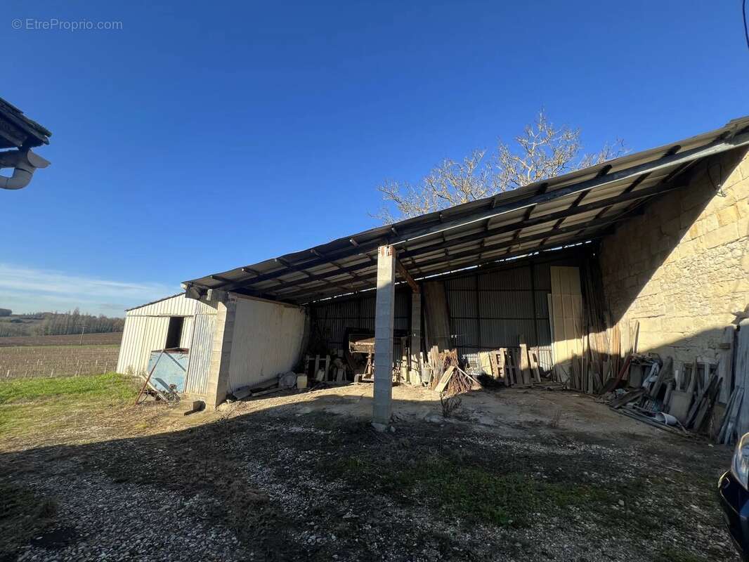 Maison à SAINT-EMILION