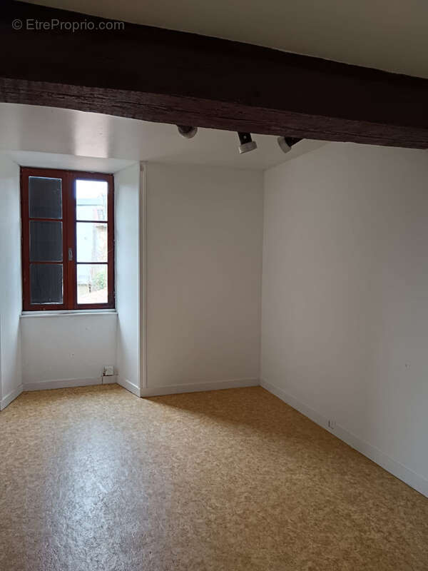 Maison à COUHE