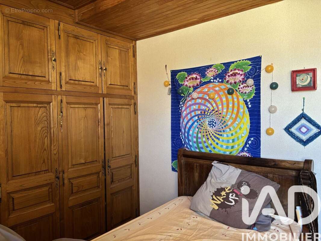 Maison 70 m² à Milhac-De-Nontron  - photo 6