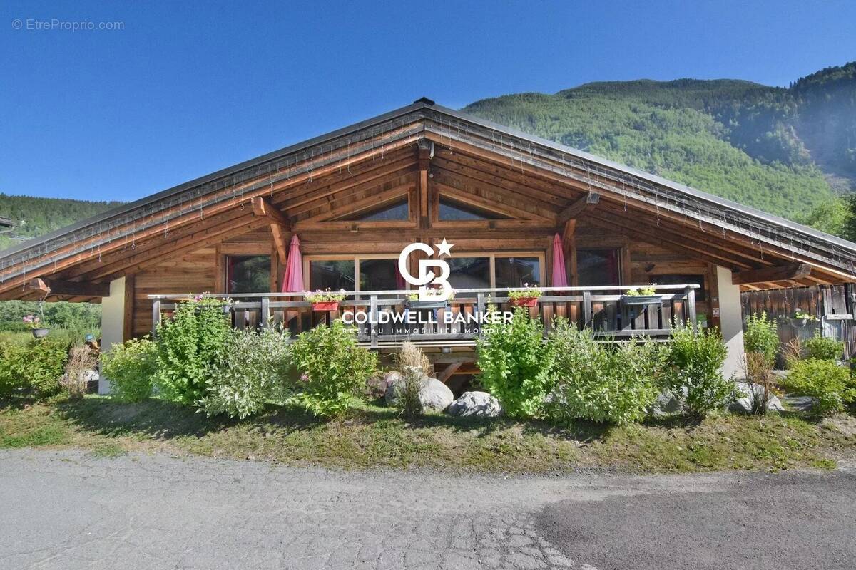Appartement à LES HOUCHES