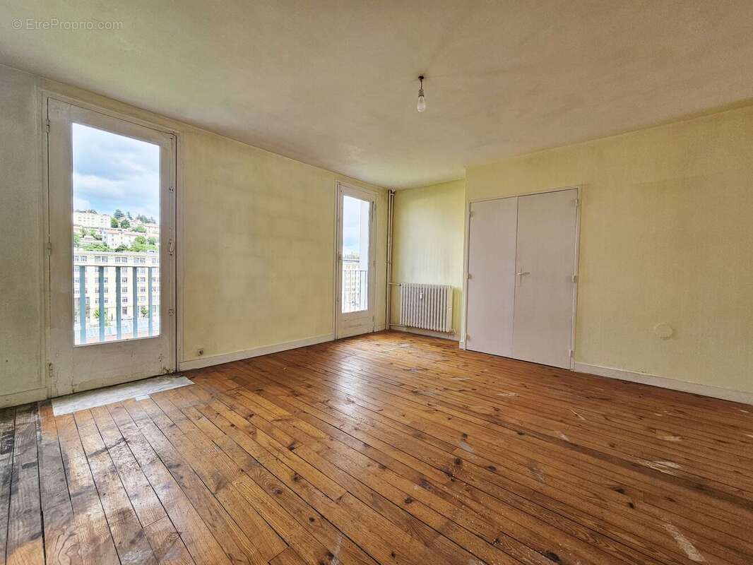 Photo 4 - Appartement à SAINT-ETIENNE