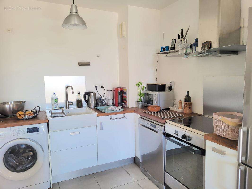 Appartement à MARSEILLE-8E