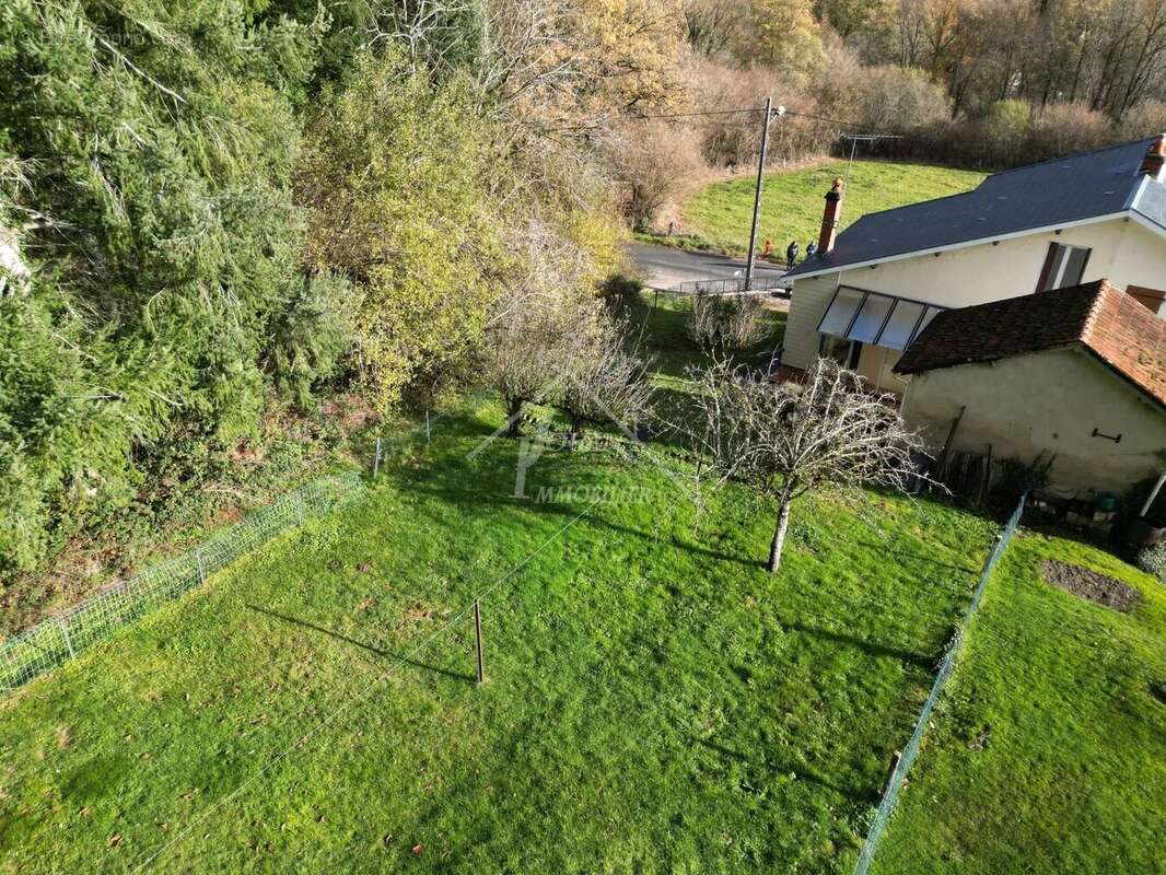 Maison à SAINT-ELOY-LES-MINES
