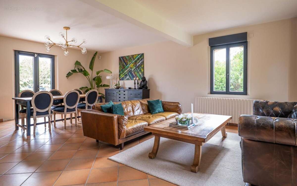 Maison à LA MILESSE