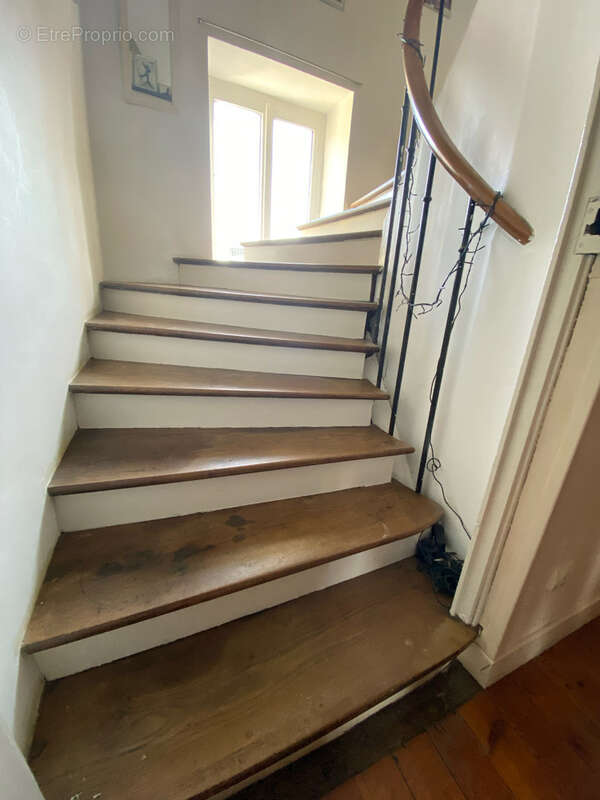 Maison à LA CHAPELLE-REANVILLE