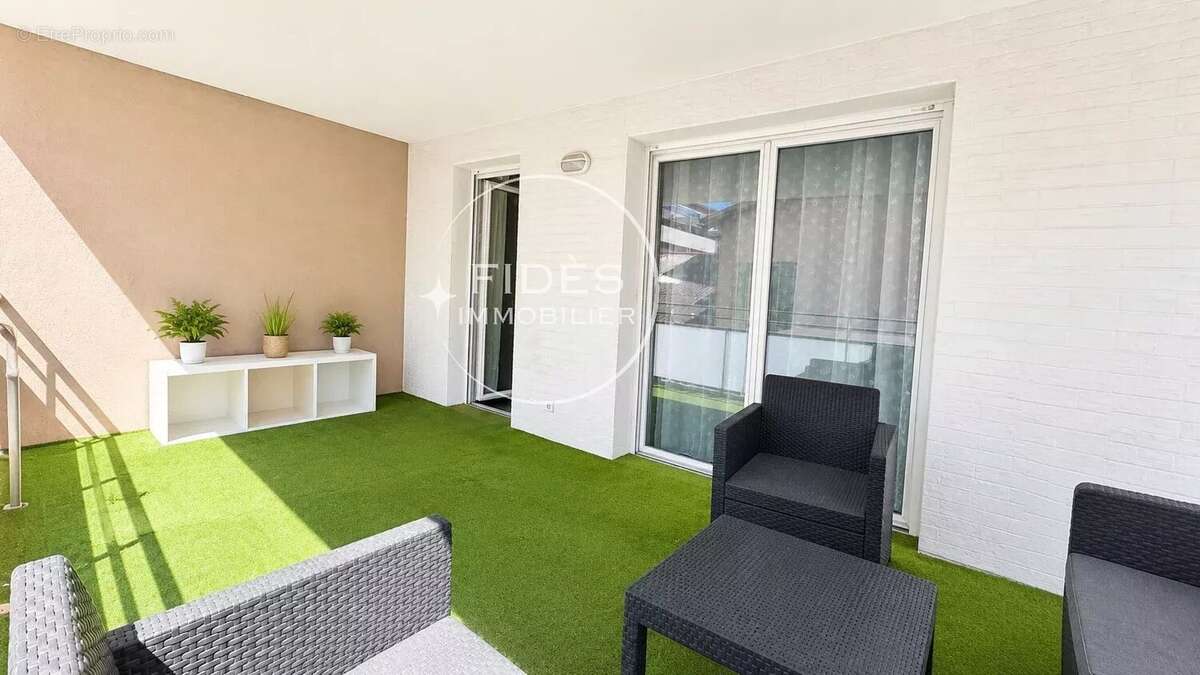 Appartement à MARSEILLE-4E