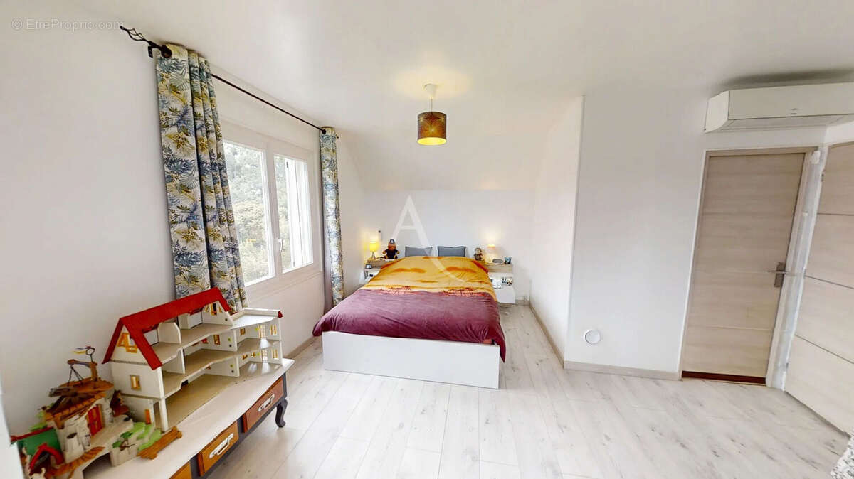 Maison à FAY-AUX-LOGES