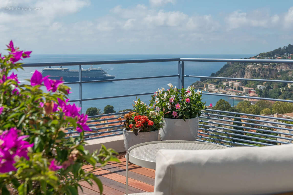 Maison 187 m² à Villefranche-Sur-Mer  - photo 7
