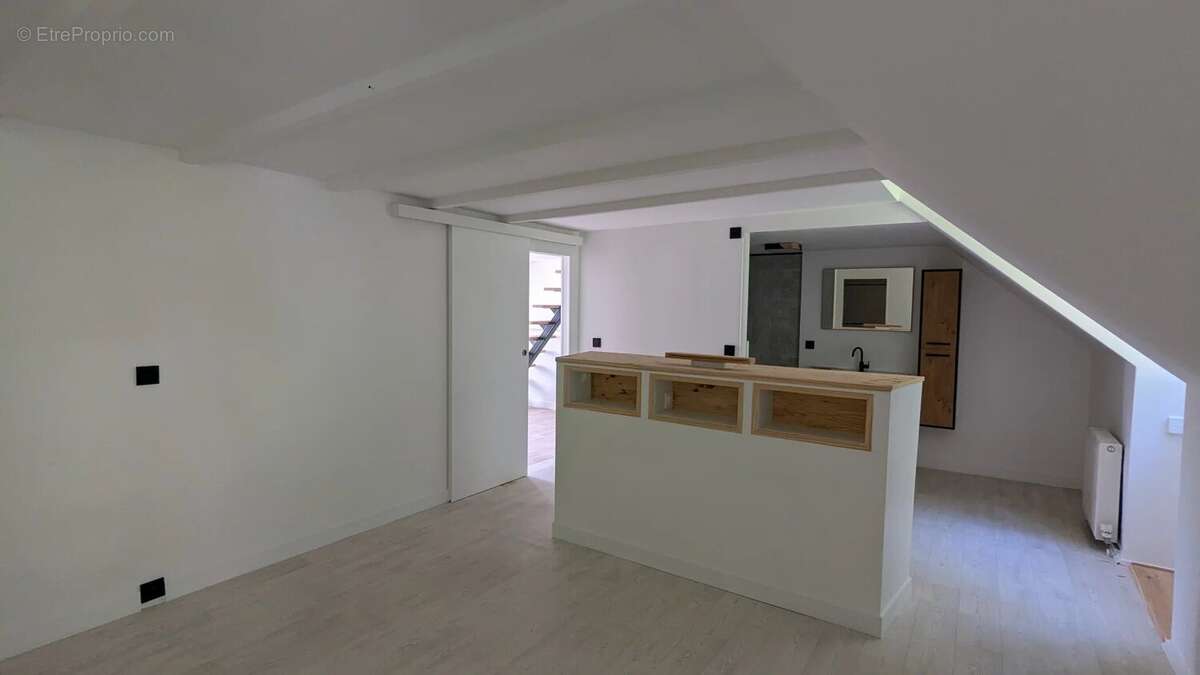 Appartement à PORT-LAUNAY