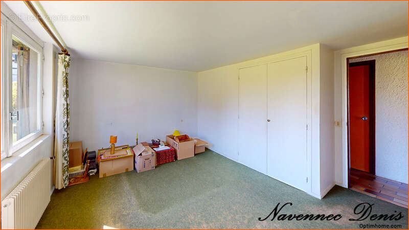 Maison à LA SAUSSAYE