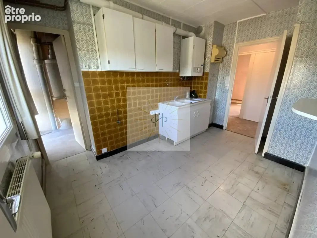 Appartement 5 pièces 78 m² à vendre à Montelimar (26200) - photo 3
