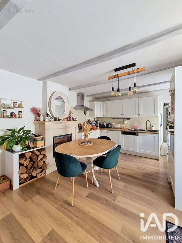 Maison 78 m² à Nuaille-D'aunis  - photo 6