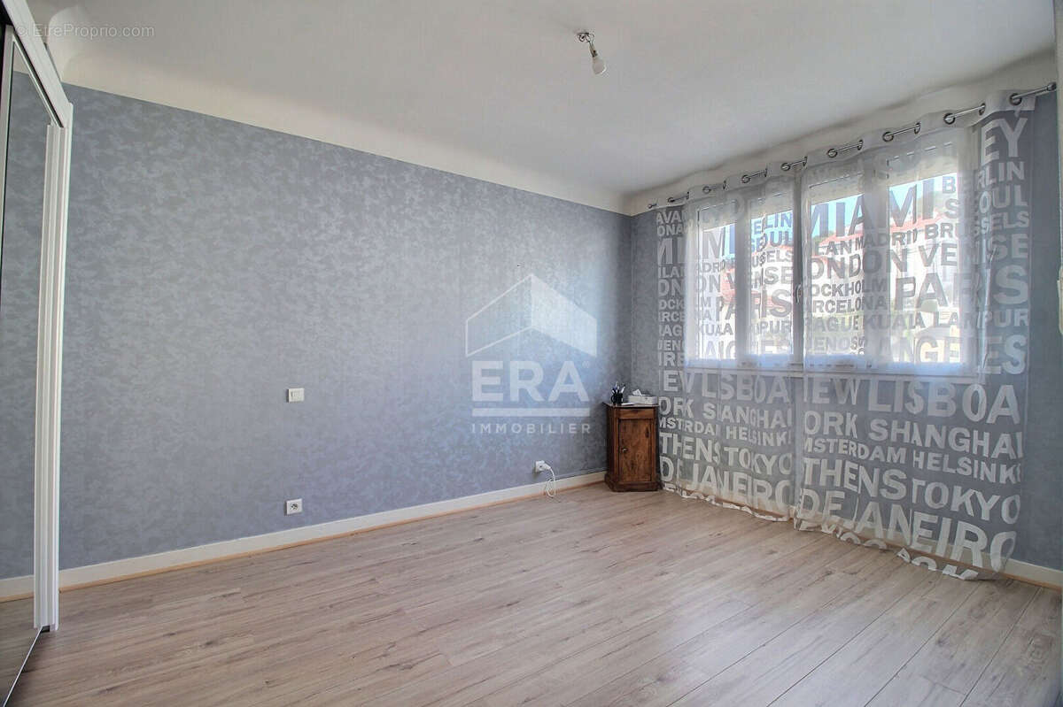 Maison à CLERMONT-FERRAND