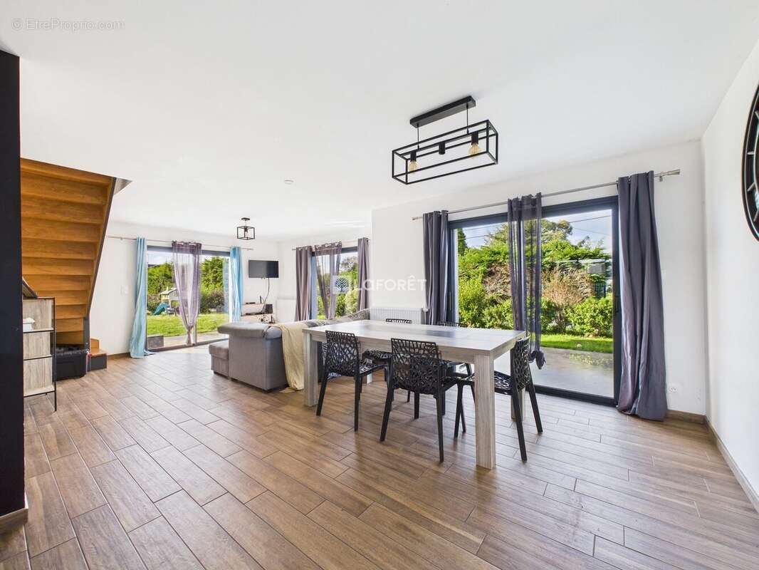 Maison à PLOBANNALEC-LESCONIL