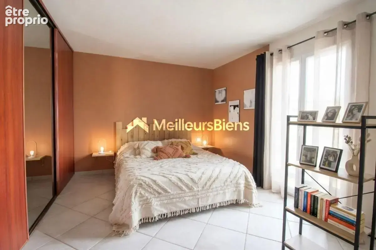 Maison de plain-pied 175 m2 avec piscine et dépendances - photo 7