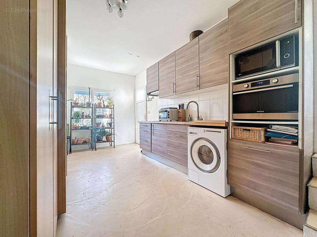 Maison à LES ANGLES