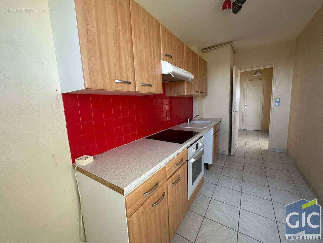 Appartement à HEROUVILLE-SAINT-CLAIR