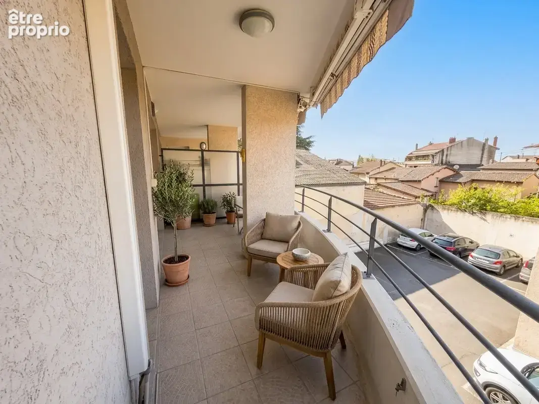 Appartement 2 chambres avec balcon - garage - photo 2