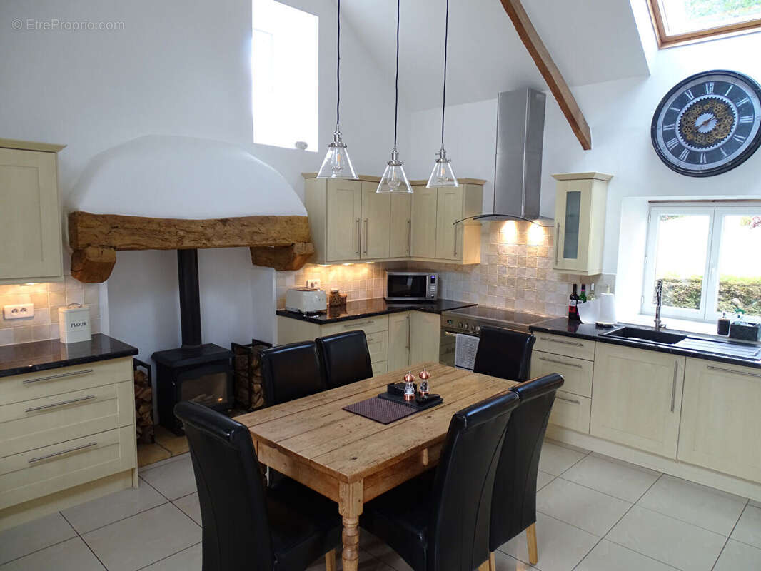 Maison à TREBRIVAN