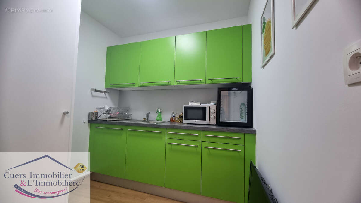 Appartement à SOLLIES-PONT
