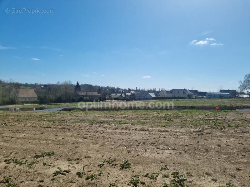 Terrain à ROULLOURS