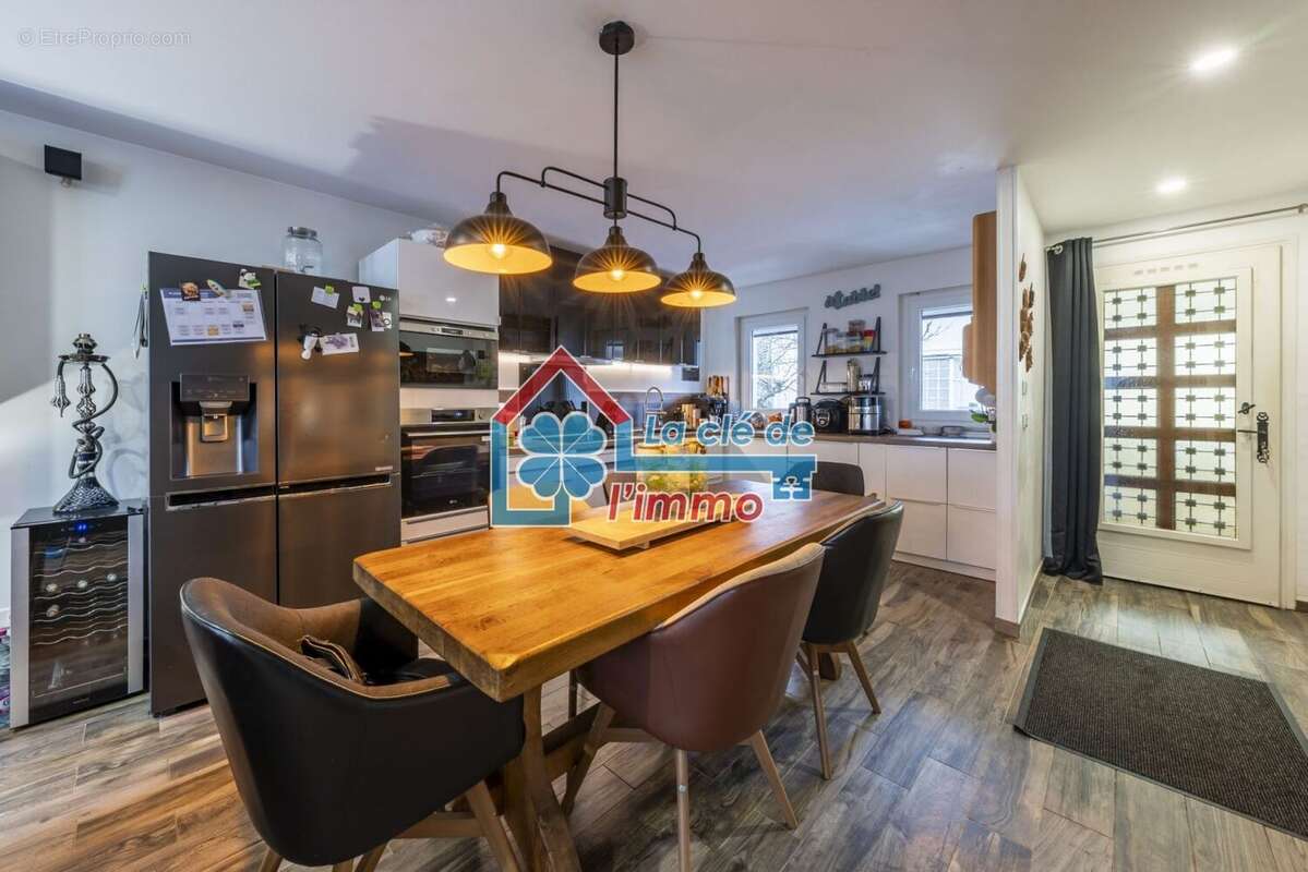 Appartement à MOISSY-CRAMAYEL