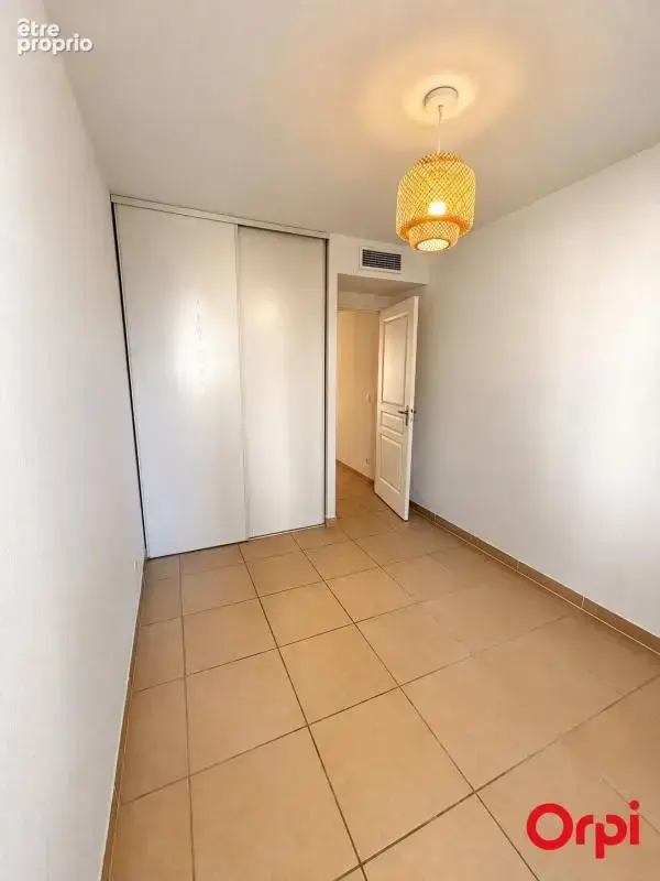 Appartement À Vendre - photo 4