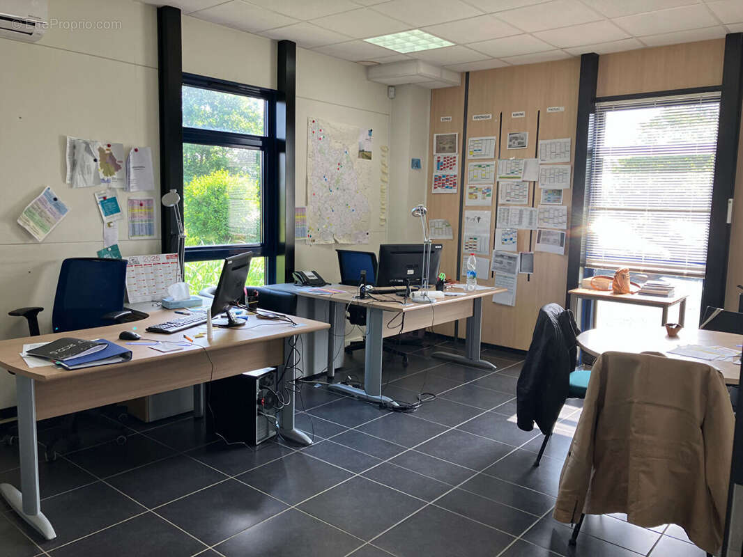 Commerce à POITIERS