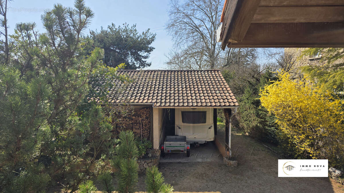 Maison à BRASSAC-LES-MINES