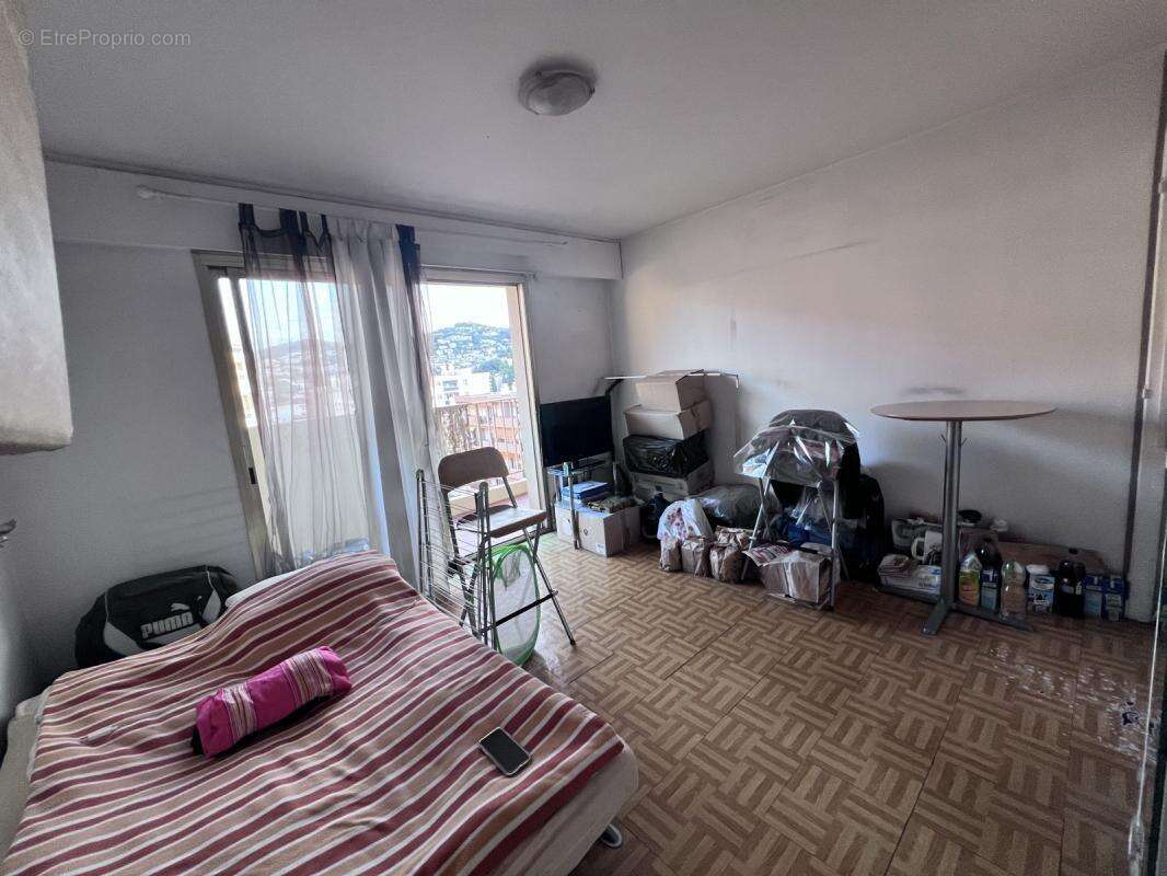 Appartement à LE CANNET