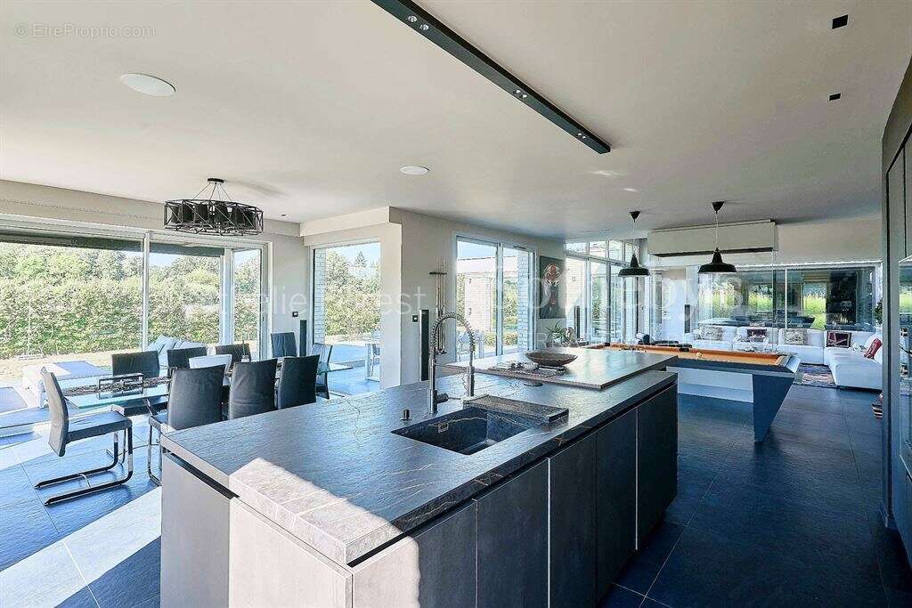 Maison d'architecte contemporaine  4 Chambres. - photo 5